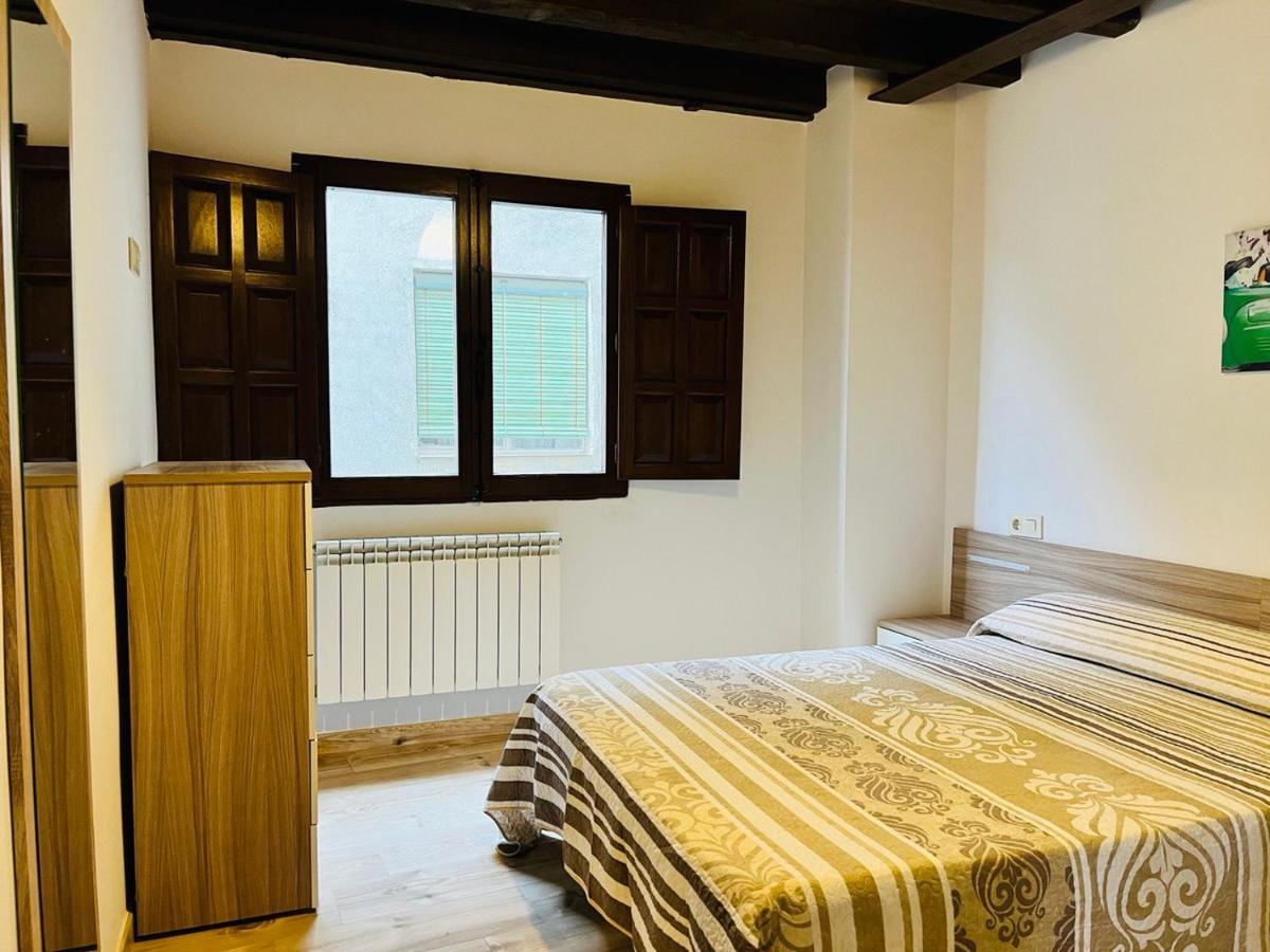 Apartamentos Raices موجاراز المظهر الخارجي الصورة